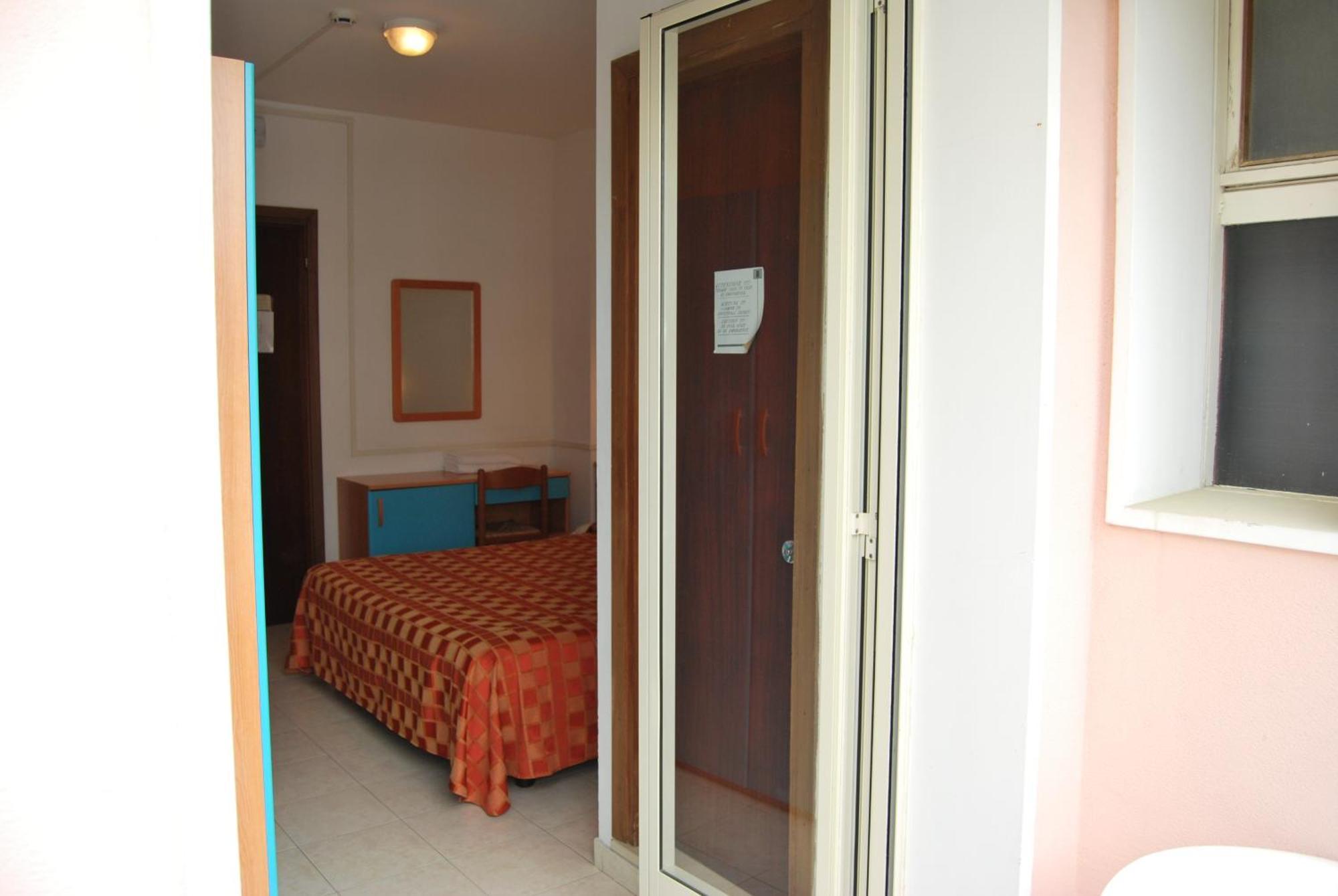 Hotel Rosapineta - Adults Only Lignano Sabbiadoro Dış mekan fotoğraf